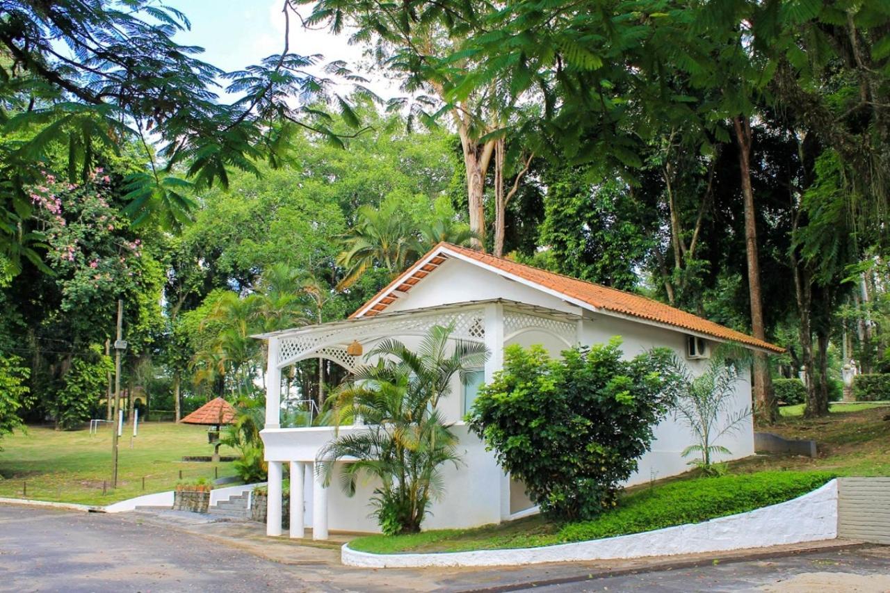Hotel Resort E Golfe Clube Dos 500 Guaratinguetá Exterior photo